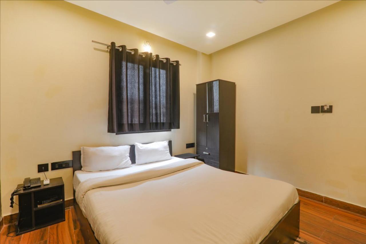 Hotel Fabexpress Lemon Grass Váránasí Exteriér fotografie