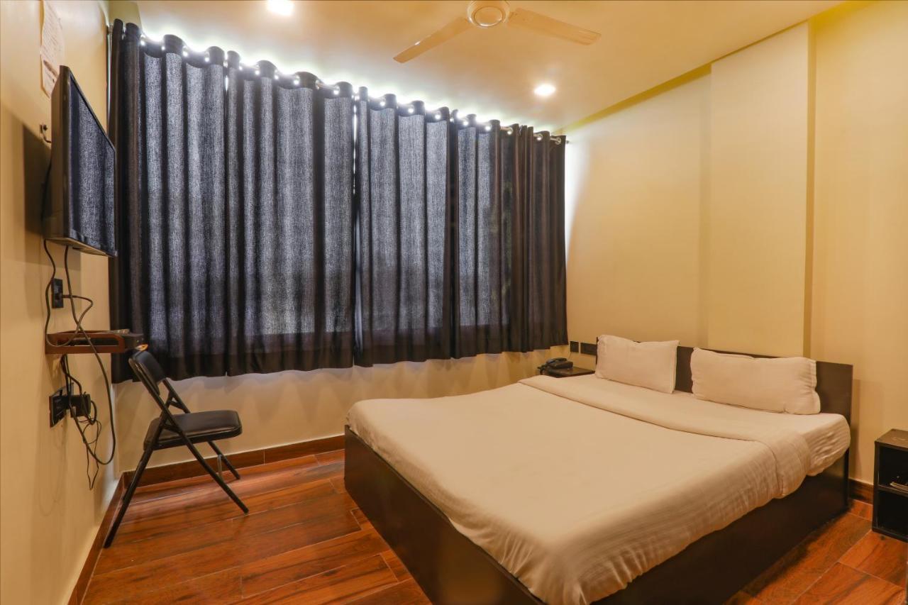 Hotel Fabexpress Lemon Grass Váránasí Exteriér fotografie